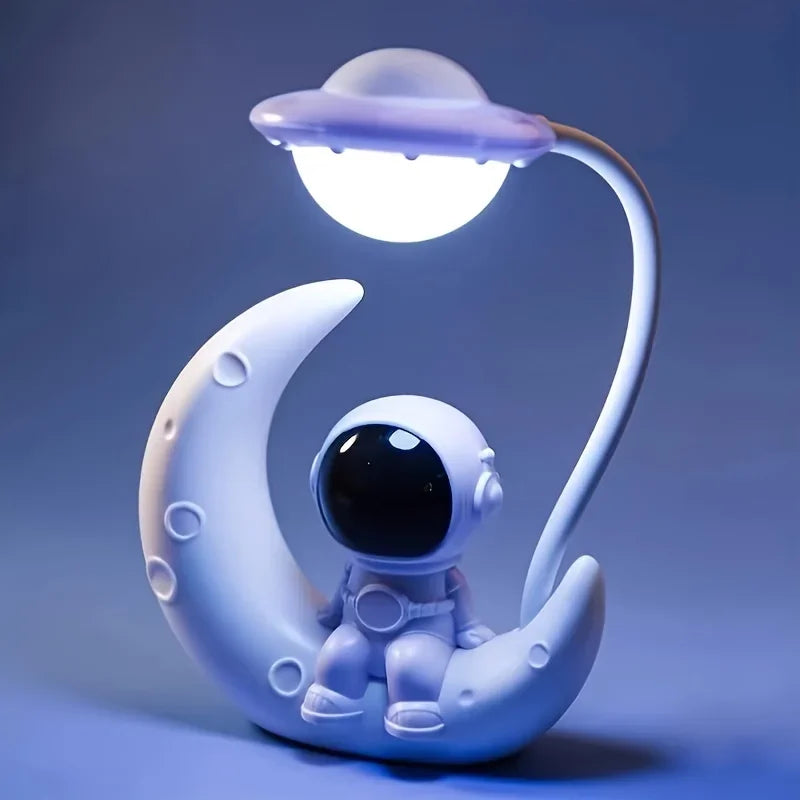 Creative Moon Astronaut LED Night Light – Small Desk Lamp for Bedroom and Festive Decoration