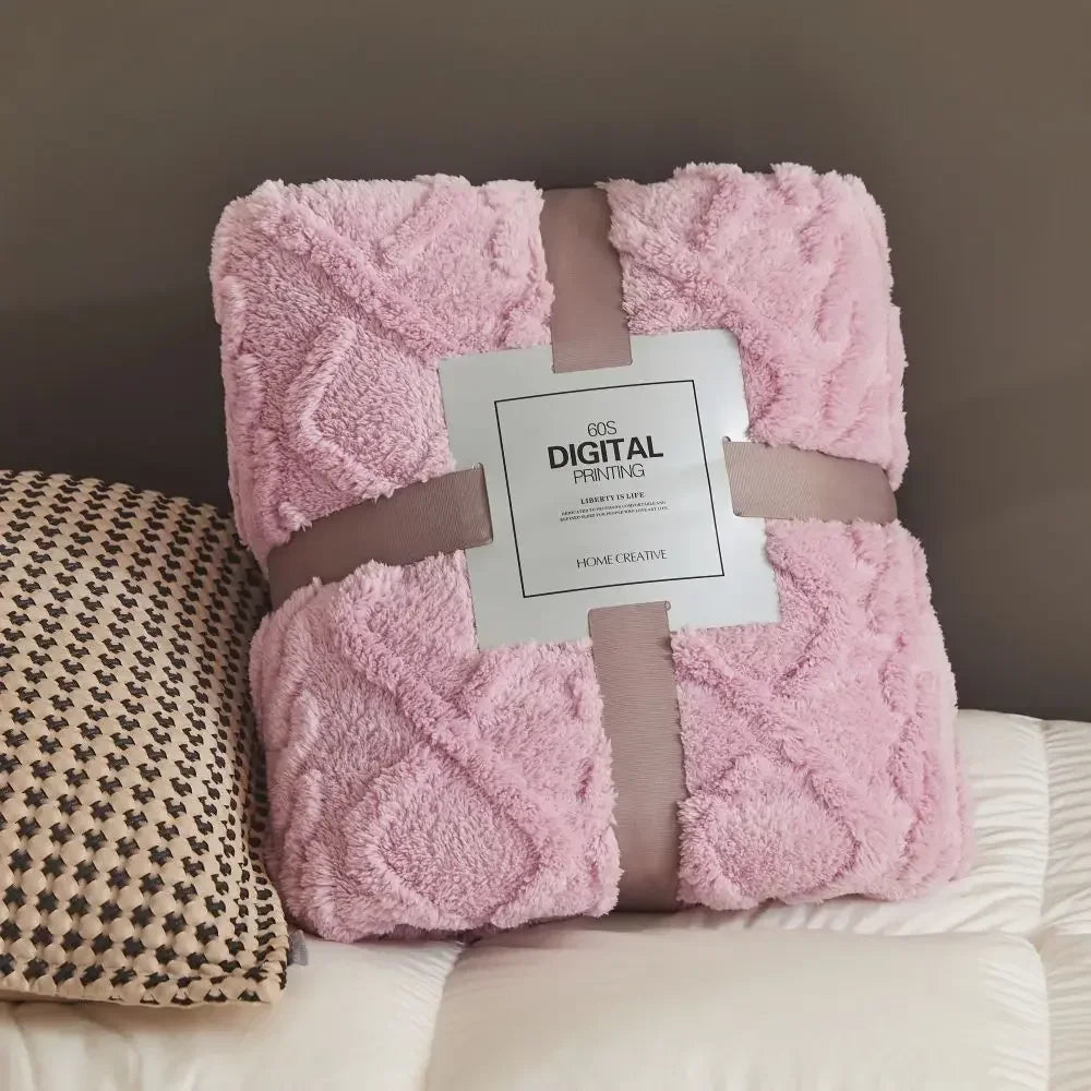 Ultra-Soft 3D Plush Fleece Blanket – Luxurious Dense Weave for Exceptional Warmth