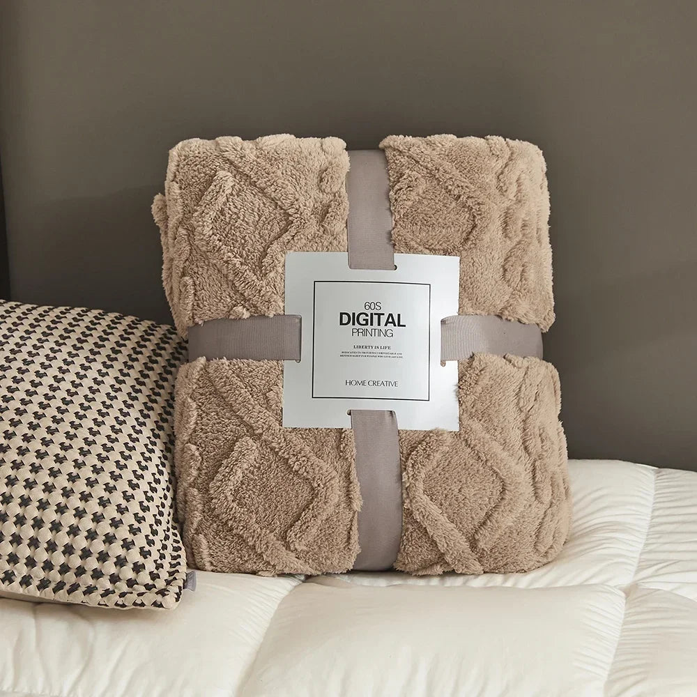 Ultra-Soft 3D Plush Fleece Blanket – Luxurious Dense Weave for Exceptional Warmth