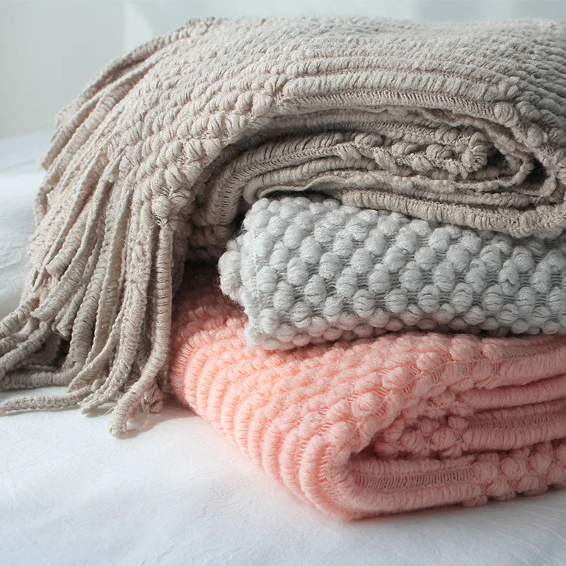 Chunky Knitted Throw Blanket with Tassels – Oversized Farmhouse Luxury Comfort