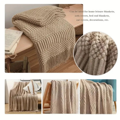 Chunky Knitted Throw Blanket with Tassels – Oversized Farmhouse Luxury Comfort