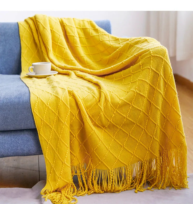 Chunky Knitted Throw Blanket with Tassels – Oversized Farmhouse Luxury Comfort