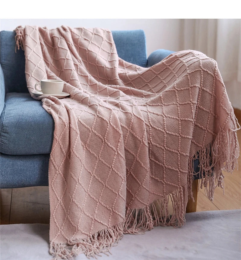 Chunky Knitted Throw Blanket with Tassels – Oversized Farmhouse Luxury Comfort