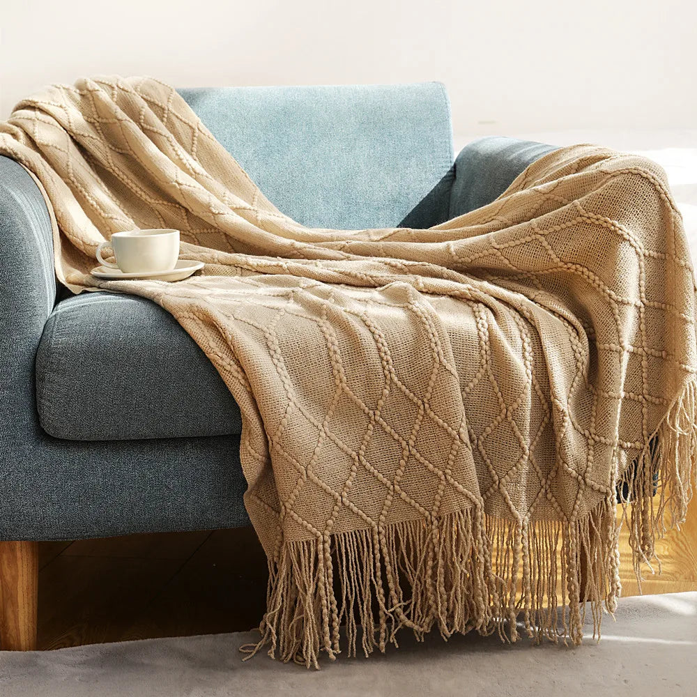 Chunky Knitted Throw Blanket with Tassels – Oversized Farmhouse Luxury Comfort