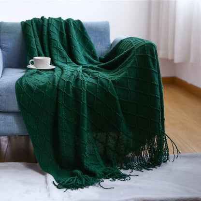 Chunky Knitted Throw Blanket with Tassels – Oversized Farmhouse Luxury Comfort